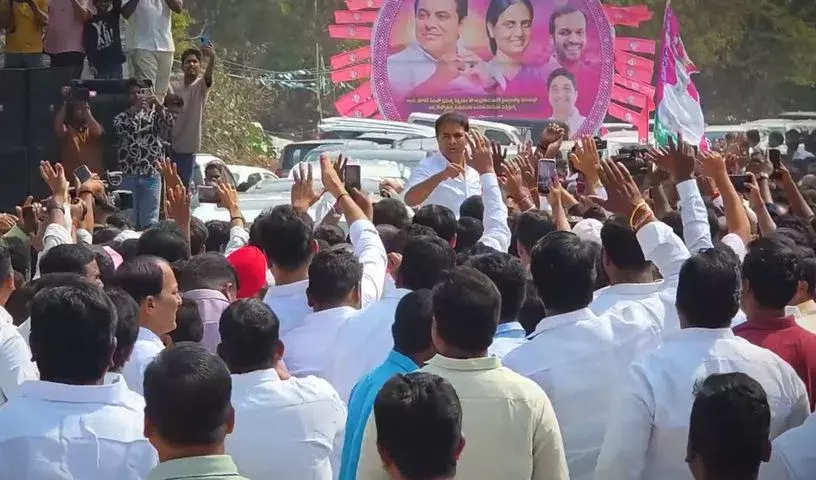 K. T. Rama Rao ने Gandhi Sarovar Project के खिलाफ ‘मुसी दांडी मार्च’ का नेतृत्व किया K. T. Rama Rao ने Gandhi Sarovar Project के खिलाफ ‘मुसी दांडी मार्च’ का नेतृत्व किया