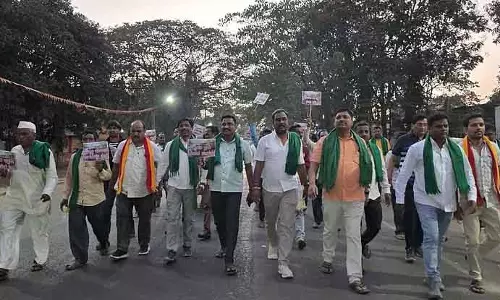 Haliyala : पानी के लिए जन जागरूकता वॉक Haliyala : पानी के लिए जन जागरूकता वॉक