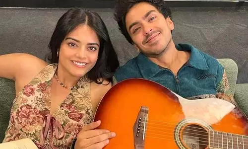 Riddhi Kumar ने पहली सालगिरह पर सुपरबॉयज़ ऑफ़ मालेगांव की तारीफ़ की