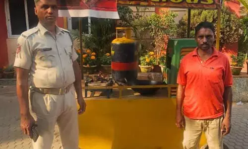 Bhubaneswar फूड स्टॉल में चोरी के आरोप में एक आदमी गिरफ्तार