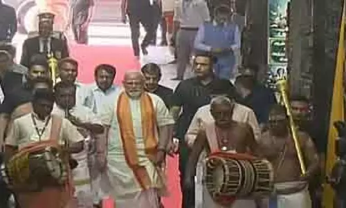 Tamil Nadu : प्रधानमंत्री मोदी ने थिरुपरनकुंद्रम मंदिर का दौरा किया