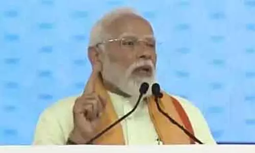 हमने तमिलनाडु के रेलवे प्रोजेक्ट्स के लिए फाइनेंशियल एलोकेशन 9 गुना बढ़ाया है : PM Modi हमने तमिलनाडु के रेलवे प्रोजेक्ट्स के लिए फाइनेंशियल एलोकेशन 9 गुना बढ़ाया है : PM Modi