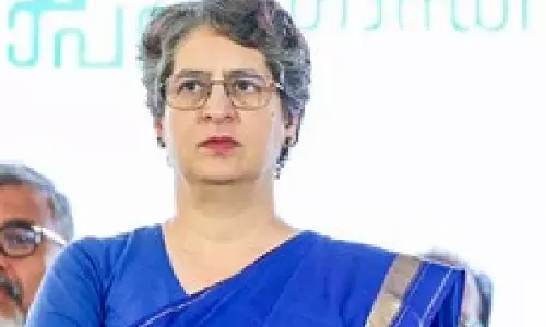 Priyanka Gandhi ने खामेनेई की हत्या की निंदा की, कहा कि दुनिया को शांति की ज़रूरत है Priyanka Gandhi ने खामेनेई की हत्या की निंदा की, कहा कि दुनिया को शांति की ज़रूरत है