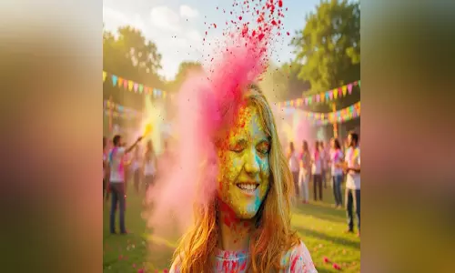 3 या 4 मार्च... होली की तारीख को लेकर खत्म करें कंफ्यूजन, जानें सही दिन और मुहूर्त