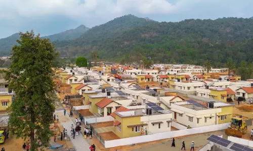 वायनाड मॉडल Township का पहला फेज़ शुरू, 178 घर सौंपे गए वायनाड मॉडल Township का पहला फेज़ शुरू, 178 घर सौंपे गए