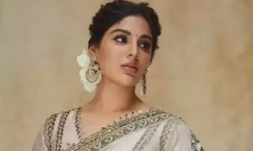 Samyuktha का पैन-इंडिया प्रोजेक्ट्स में दमदार लाइनअप Samyuktha का पैन-इंडिया प्रोजेक्ट्स में दमदार लाइनअप
