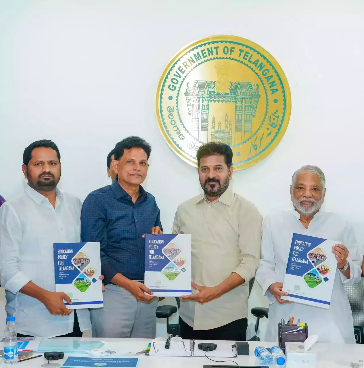 Telangana शिक्षा पैनल ने टीचर ट्रेनिंग में बड़े बदलाव पर विचार किया Telangana शिक्षा पैनल ने टीचर ट्रेनिंग में बड़े बदलाव पर विचार किया