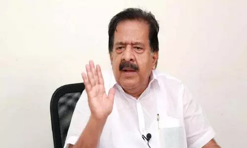 Ramesh Chennithala ने बीजेपी की आलोचना की, एकता की अपील की Ramesh Chennithala ने बीजेपी की आलोचना की, एकता की अपील की