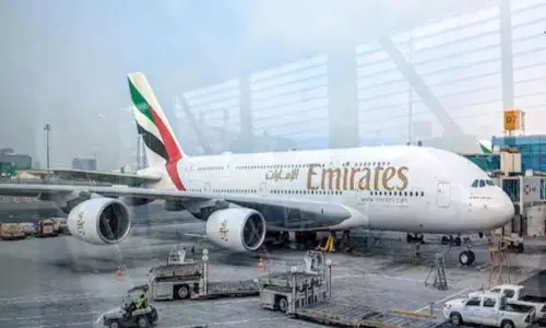 Dubai में फंसा मराठी परिवार; सुप्रिया सुले ने केंद्र से मदद की अपील की Dubai में फंसा मराठी परिवार; सुप्रिया सुले ने केंद्र से मदद की अपील की
