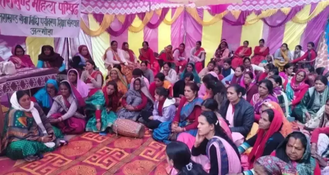 Champawat: ग्रामीण महिलाओं को आत्मनिर्भर बनाने की पहल Champawat: ग्रामीण महिलाओं को आत्मनिर्भर बनाने की पहल