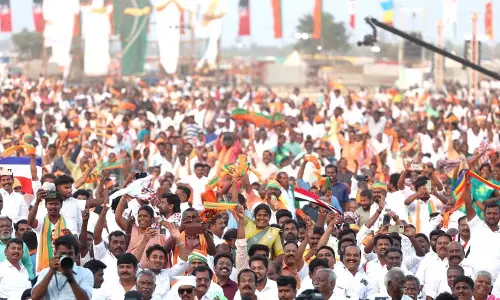 NDA रैली: जनता ने रैली में डीएमके के शासन से नाराजगी जताई NDA रैली: जनता ने रैली में डीएमके के शासन से नाराजगी जताई