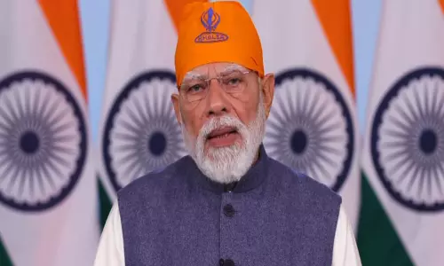 PM Modi ने नवी मुंबई में हिंद-दी-चादर कार्यक्रम में गुरु तेग बहादुर को श्रद्धांजलि दी