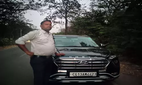 क्रेटा कार में युवती को जबरदस्ती ले जाने का मामला, चंद घंटे में पुलिस ने किया खुलासा