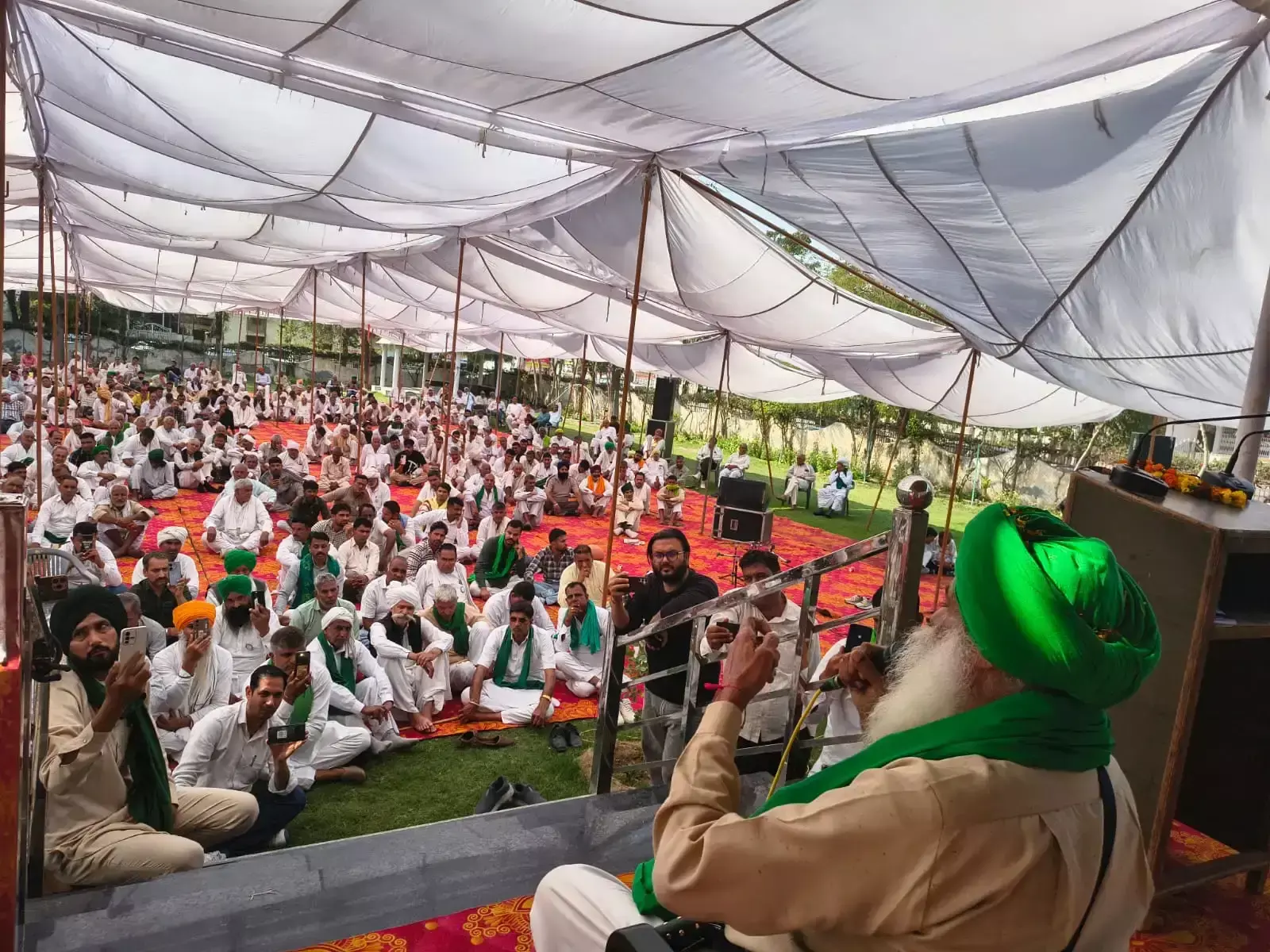 Jind: डल्लेवाल ने समझौते को बताया किसानों के लिए खतरा Jind: डल्लेवाल ने समझौते को बताया किसानों के लिए खतरा