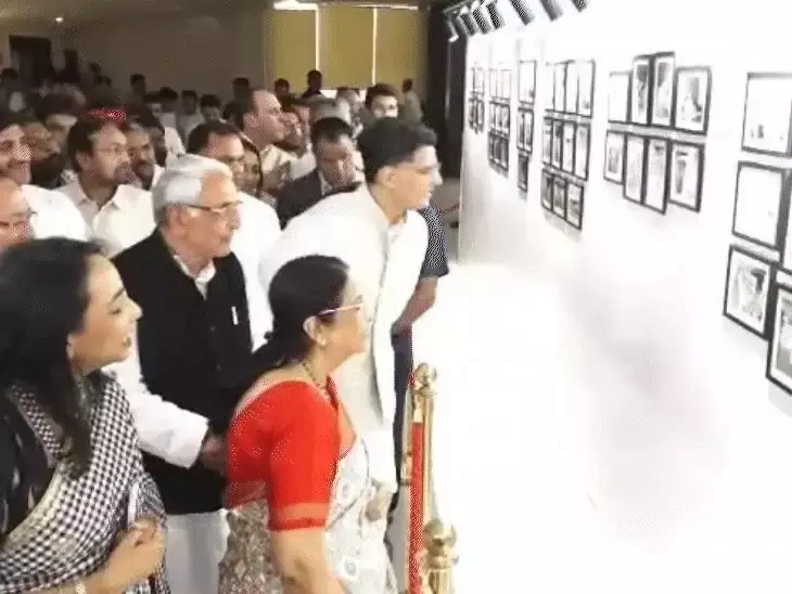 Jaipur: जयंती समारोह में बदली राजनीतिक संस्कृति पर सवाल Jaipur: जयंती समारोह में बदली राजनीतिक संस्कृति पर सवाल