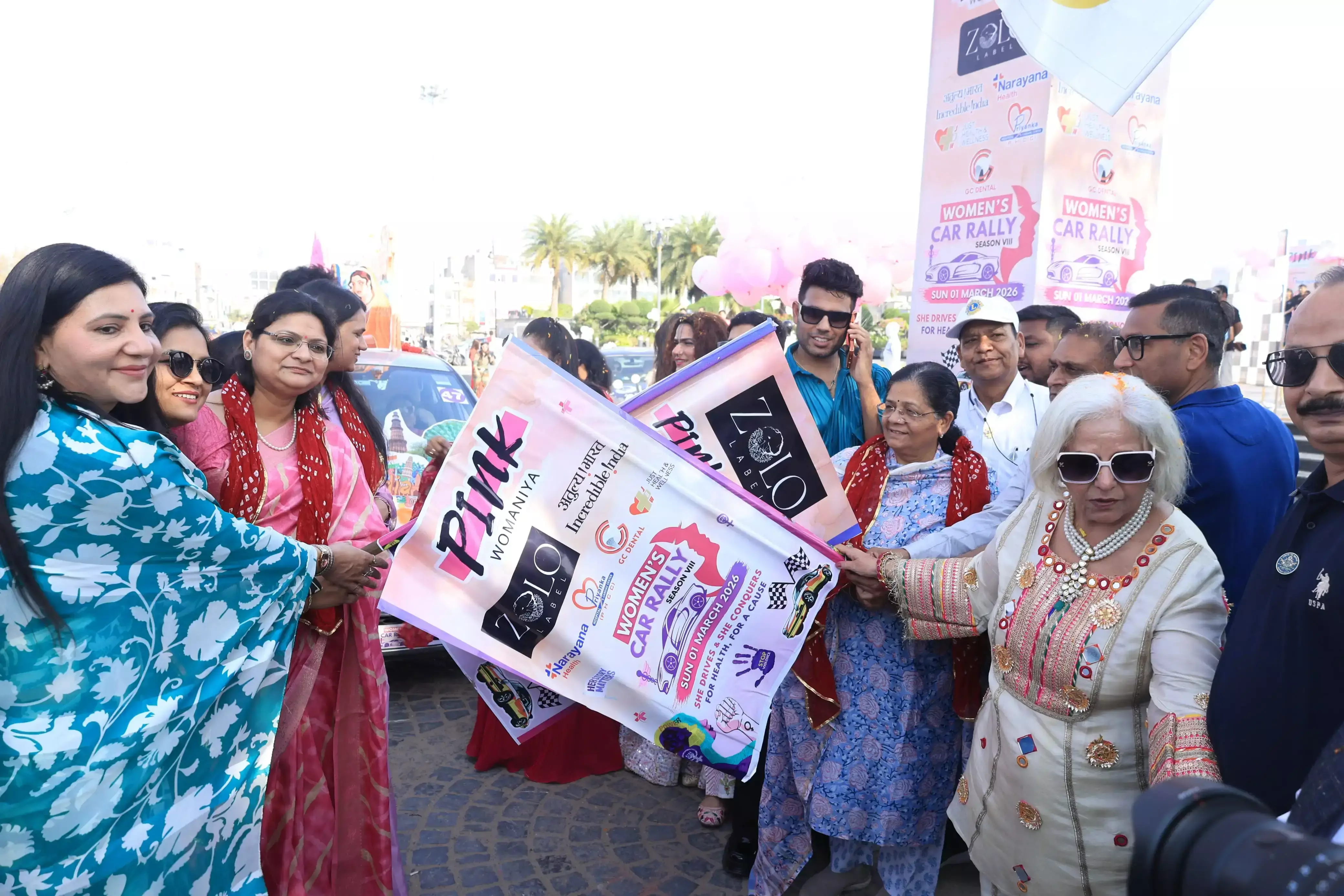 Jaipur: महिला स्वास्थ्य पर जागरूकता संदेश, ट्रैफिक अवेयरनेस के साथ निकली रैली Jaipur: महिला स्वास्थ्य पर जागरूकता संदेश, ट्रैफिक अवेयरनेस के साथ निकली रैली