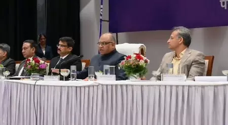 हरियाणा पुलिस में बी-लेवल कल्याण गोष्ठी आयोजित, डीजी अजय सिंघल ने पुलिसकर्मियों के वेलफेयर को सर्वोच्च प्राथमिकता बताया हरियाणा पुलिस में बी-लेवल कल्याण गोष्ठी आयोजित, डीजी अजय सिंघल ने पुलिसकर्मियों के वेलफेयर को सर्वोच्च प्राथमिकता बताया