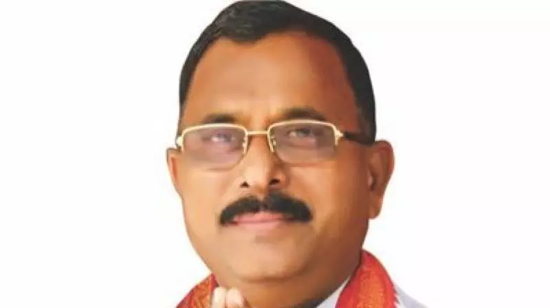 Mallu रवि ने शिशु की मौत का राजनीतिकरण करने के लिए बीआरएस की आलोचना की Mallu रवि ने शिशु की मौत का राजनीतिकरण करने के लिए बीआरएस की आलोचना की