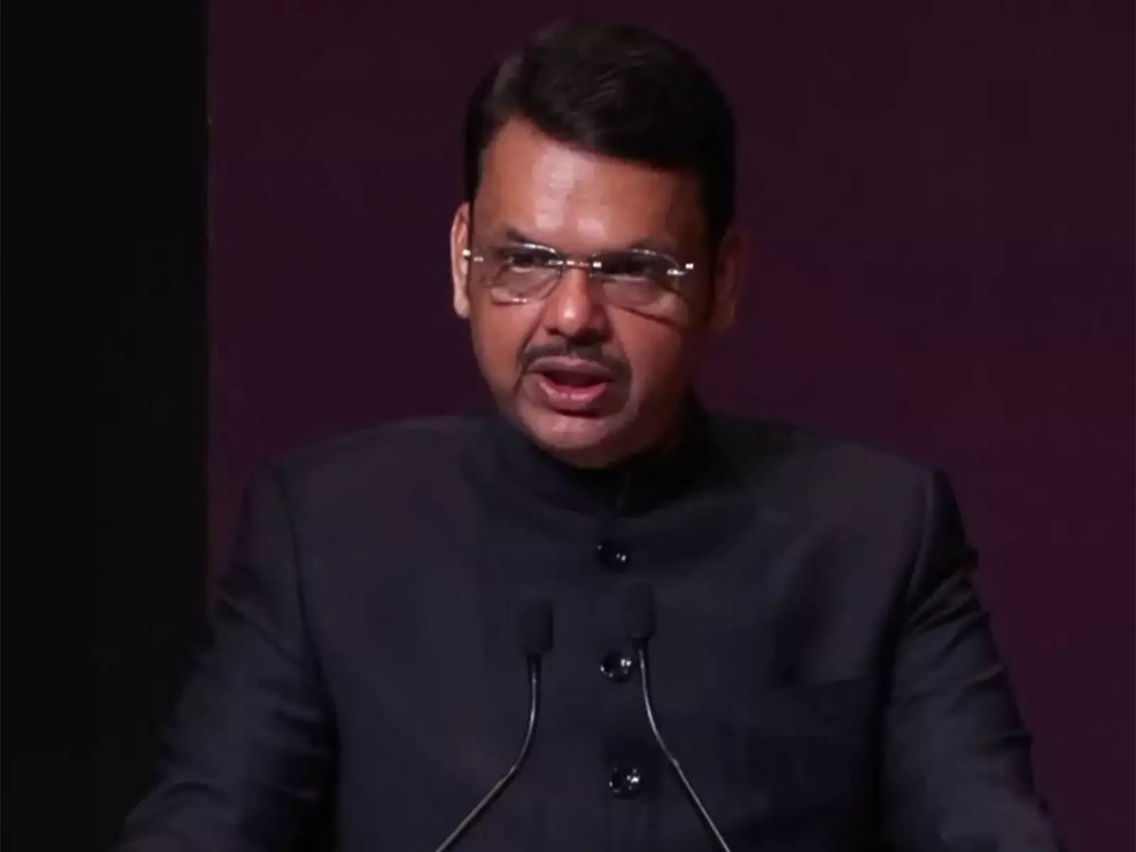 नागपुर ब्लास्ट को महाराष्ट्र CM ने बताया बेहद दुखद नागपुर ब्लास्ट को महाराष्ट्र CM ने बताया बेहद दुखद