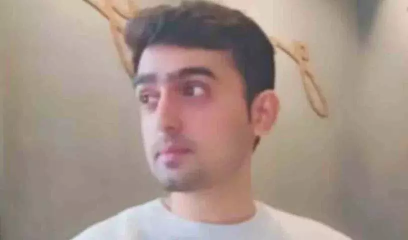 Maharashtra में कुत्ते के काटने के बाद रेबीज होने के डर से बैंक कर्मचारी ने आत्महत्या कर ली Maharashtra में कुत्ते के काटने के बाद रेबीज होने के डर से बैंक कर्मचारी ने आत्महत्या कर ली