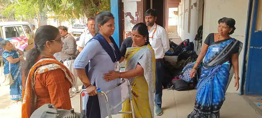 Kannada भाषा की परीक्षा; 410 छात्र अनुपस्थित रहे Kannada भाषा की परीक्षा; 410 छात्र अनुपस्थित रहे
