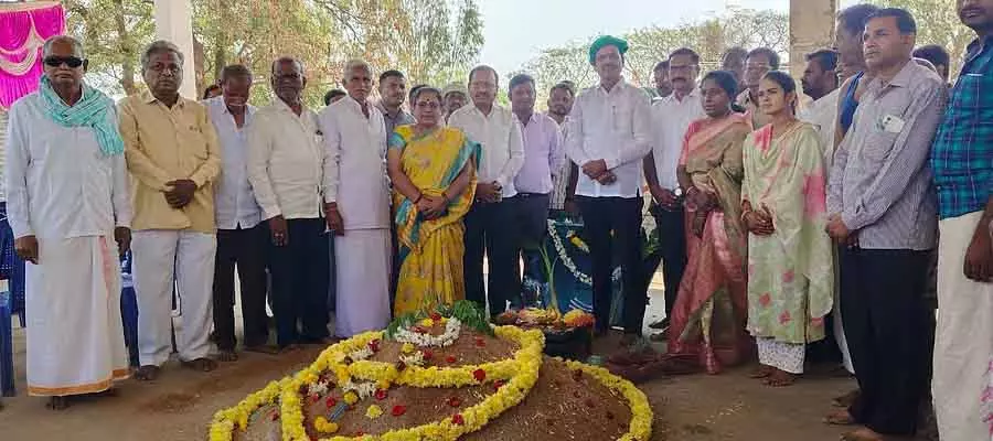 बाजरे की खरीद पारदर्शी होनी चाहिए: K. Nemrajanayaka बाजरे की खरीद पारदर्शी होनी चाहिए: K. Nemrajanayaka