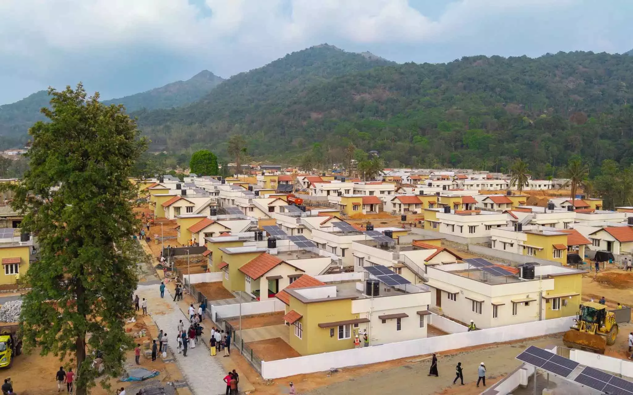 वायनाड मॉडल Township का पहला फेज़ शुरू, 178 घर सौंपे गए वायनाड मॉडल Township का पहला फेज़ शुरू, 178 घर सौंपे गए