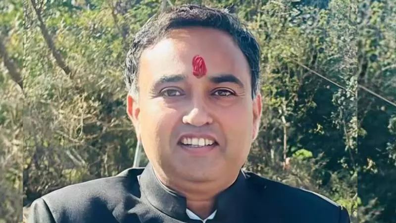 Dharamshala: विश्व चक्षु ने सुक्खू सरकार पर साधा निशाना Dharamshala: विश्व चक्षु ने सुक्खू सरकार पर साधा निशाना