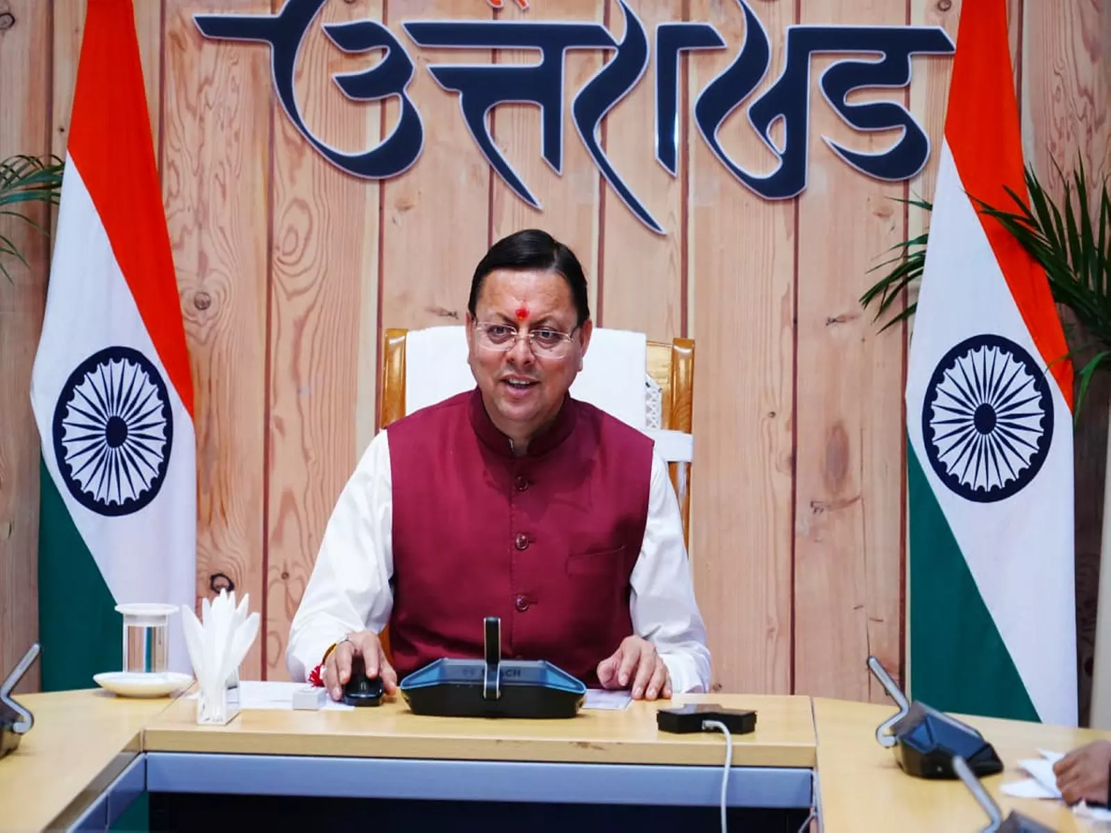 CM Dhami ने अमित शाह के हरिद्वार दौरे की तैयारियों का रिव्यू किया CM Dhami ने अमित शाह के हरिद्वार दौरे की तैयारियों का रिव्यू किया