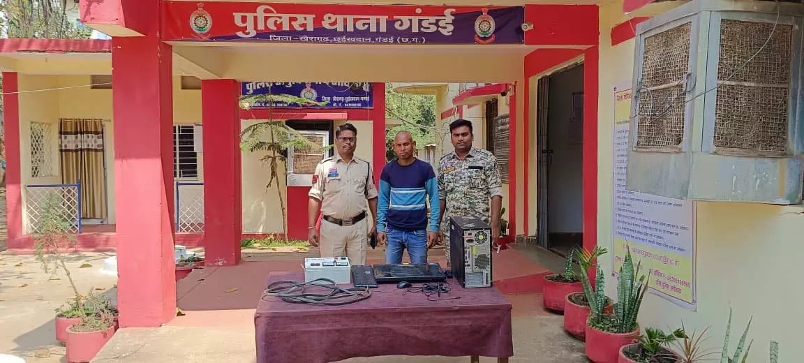 नगर पंचायत में लाखों की चोरी का खुलासा, फरार आरोपी गिरफ्तार नगर पंचायत में लाखों की चोरी का खुलासा, फरार आरोपी गिरफ्तार
