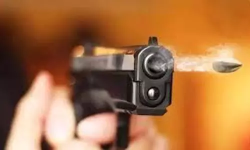 Ghaziabad: यूट्यूबर पर हमले का आरोपी ढेर,मुठभेड़ में 10 मिनट तक फायरिंग Ghaziabad: यूट्यूबर पर हमले का आरोपी ढेर,मुठभेड़ में 10 मिनट तक फायरिंग
