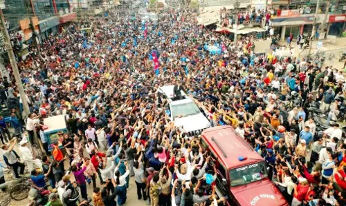 Nepal चुनाव प्रचार के आखिरी दिन बलेन शाह ने हज़ारों लोगों को इकट्ठा किया