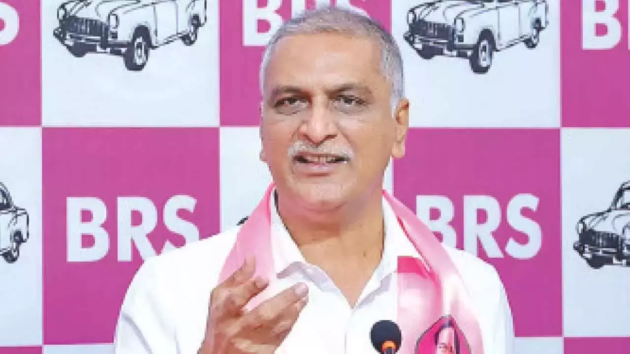 Harish Rao ने लाइसेंस प्राप्त सर्वेयरों के साथ ‘विश्वासघात’ को लेकर सरकार की आलोचना की Harish Rao ने लाइसेंस प्राप्त सर्वेयरों के साथ ‘विश्वासघात’ को लेकर सरकार की आलोचना की