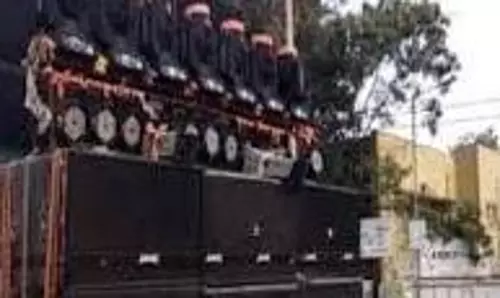 Dhanbad : होली में डीजे बजाने पर होगी कड़ी कार्रवाई Dhanbad : होली में डीजे बजाने पर होगी कड़ी कार्रवाई