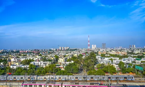 NCR में एक्यूआई में गिरावट, अधिकांश इलाके येलो जोन में; होली पर 34 डिग्री तक पहुंचेगा पारा