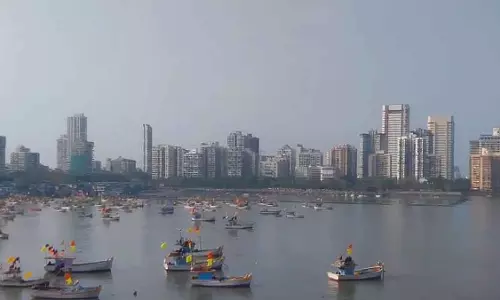 Mumbai weather : शहर में तापमान बढ़ा, AQI खराब कैटेगरी में पहुंचा Mumbai weather : शहर में तापमान बढ़ा, AQI खराब कैटेगरी में पहुंचा
