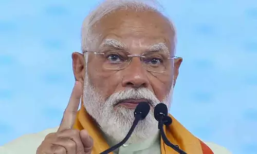 भारत एकजुटता के साथ खड़ा है: पीएम मोदी ने UAE के राष्ट्रपति से बात की