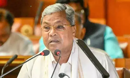 अरब देशों में फंसे कन्नड़ लोगों को सुरक्षित वापस लाया जाएगा: Siddaramaiah अरब देशों में फंसे कन्नड़ लोगों को सुरक्षित वापस लाया जाएगा: Siddaramaiah