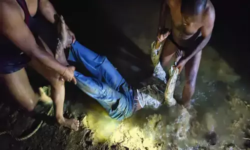 2 युवकों की मौत, शराब पीकर नहाने के दौरान तालाब में डूबे 2 युवकों की मौत, शराब पीकर नहाने के दौरान तालाब में डूबे