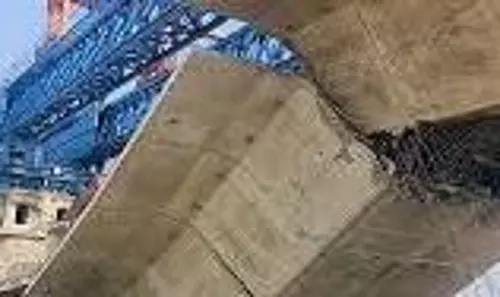 Bihar :  निर्माणाधीन आरसीसी पुल ढहा,  बाल-बाल बचे मजदूर