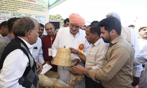 Kurukshetra कृषि मंत्री श्याम सिंह राणा की अपील: बेहतर पैदावार के लिए लेटेस्ट टेक्नोलॉजी अपनाएं Kurukshetra कृषि मंत्री श्याम सिंह राणा की अपील: बेहतर पैदावार के लिए लेटेस्ट टेक्नोलॉजी अपनाएं