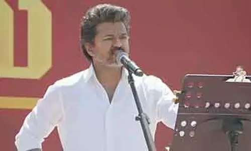 Vijay 4 मार्च को तंजावुर में थवेका मीटिंग में शामिल होंगे: पुलिस की इजाज़त मिल गई Vijay 4 मार्च को तंजावुर में थवेका मीटिंग में शामिल होंगे: पुलिस की इजाज़त मिल गई