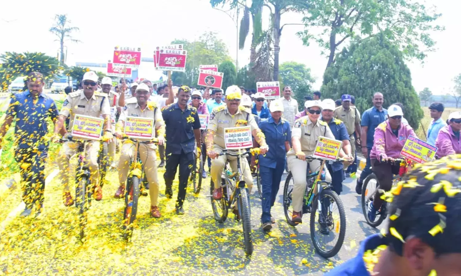 Vijayawada में 510 किलोमीटर का एंटी-ड्रग साइक्लोथॉन संपन्न हुआ Vijayawada में 510 किलोमीटर का एंटी-ड्रग साइक्लोथॉन संपन्न हुआ