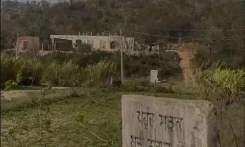 वन माफिया Chandigarh के पास फार्महाउस के लिए शिवालिक को तबाह कर रहे वन माफिया Chandigarh के पास फार्महाउस के लिए शिवालिक को तबाह कर रहे