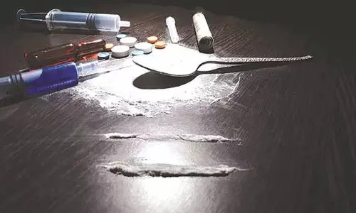 Mehatpur के सरपंच पर ड्रग तस्करों ने किया हमला, लोगों ने पुलिस पर कार्रवाई न करने का आरोप लगाया Mehatpur के सरपंच पर ड्रग तस्करों ने किया हमला, लोगों ने पुलिस पर कार्रवाई न करने का आरोप लगाया