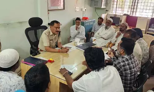शांति और सद्भाव के साथ त्योहार मनाएं: DSP V. Muralidhar शांति और सद्भाव के साथ त्योहार मनाएं: DSP V. Muralidhar