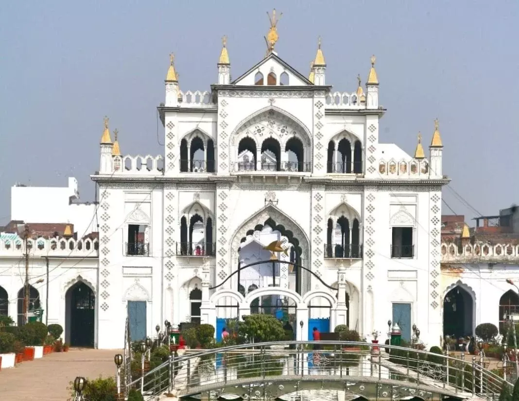 Lucknow: पुराने लखनऊ में विशेष स्थिति, क्षेत्र में शांति व्यवस्था कड़ी Lucknow: पुराने लखनऊ में विशेष स्थिति, क्षेत्र में शांति व्यवस्था कड़ी