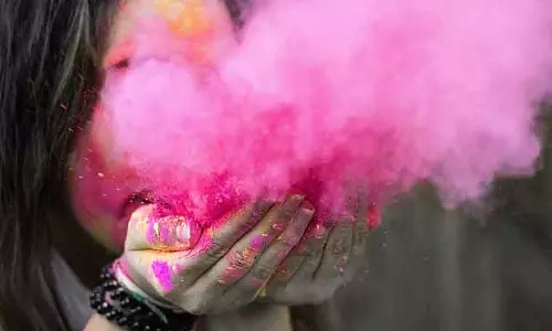 Holi 2026: मुंबई पुलिस ने सेलिब्रेशन से पहले सख्त गाइडलाइंस जारी की Holi 2026: मुंबई पुलिस ने सेलिब्रेशन से पहले सख्त गाइडलाइंस जारी की