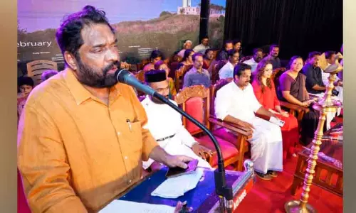 Kerala : सीताहोत्तिल पंचायत का शॉपिंग मॉल और सिनेमा थिएटर खुला Kerala : सीताहोत्तिल पंचायत का शॉपिंग मॉल और सिनेमा थिएटर खुला