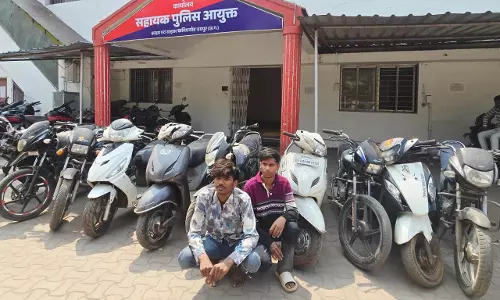 2 वाहन चोर गिरफ्तार, पंडरी इलाके में पकड़ाए